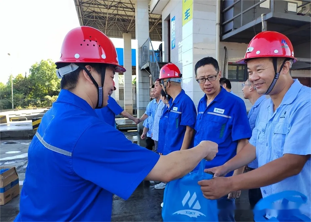 金狮贵宾会·宾至如归-尊贵显赫