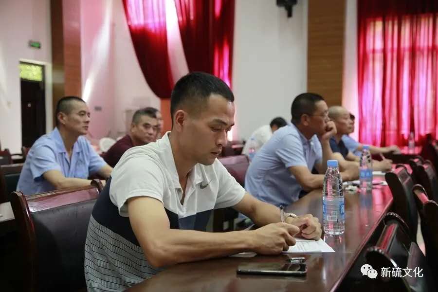 金狮贵宾会·宾至如归-尊贵显赫